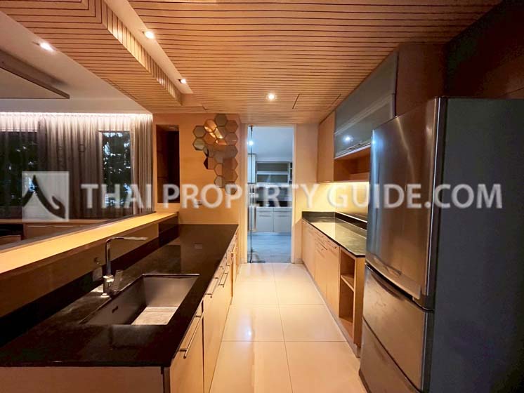 House with Shared Pool in Sukhumvit 